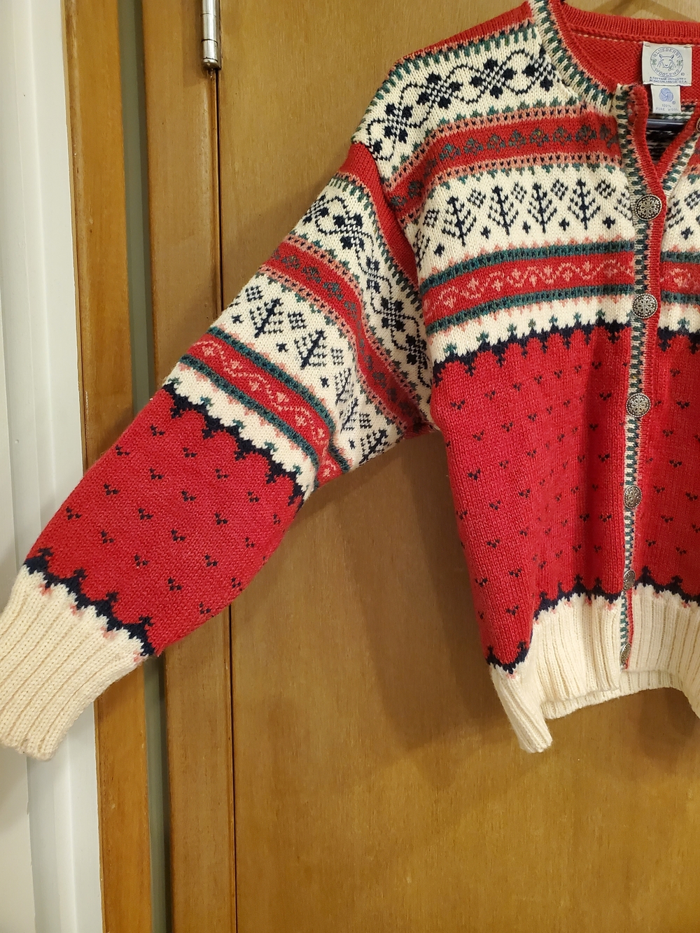 Red Fair Isle Button-Front Women’s Sweater Cardigan - Picture 4 of 6